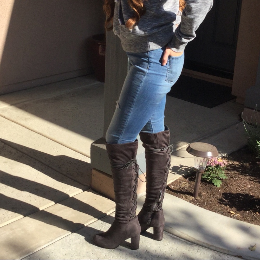 CLEARANCE-FIRM ‼️Lace up Over the Knee Boots - Picture 5 of 8